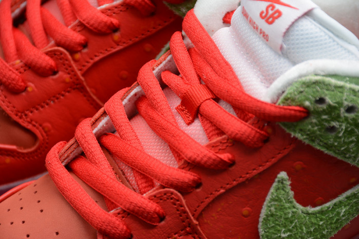 nike sb dunk low"strawberry cough" cw7093-601