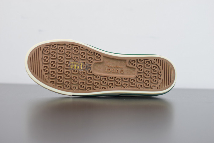 g*u*i tennis 1977 sneaker