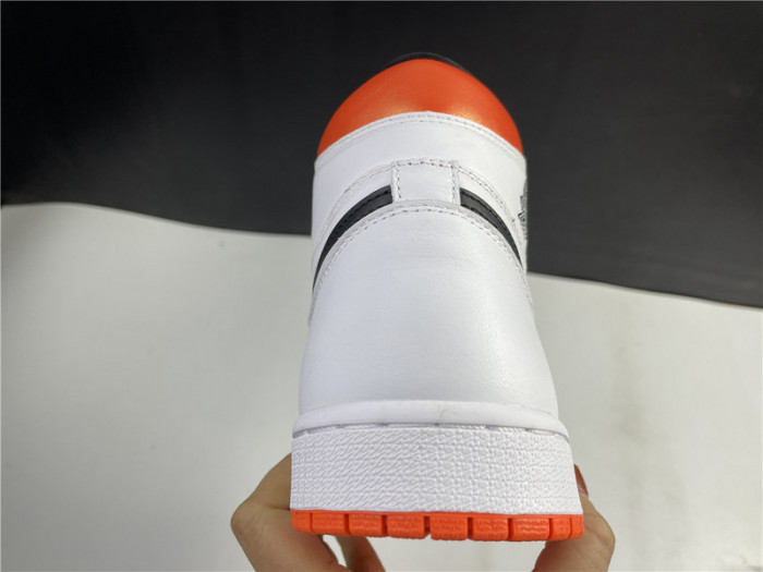 air jordan 1 retro high electro orange 555088-180