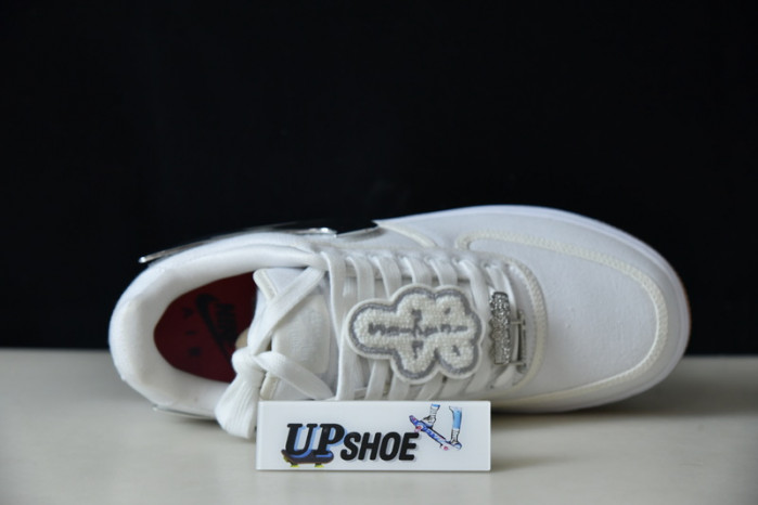 nike air force 1 low travis scott sail aq4211-101