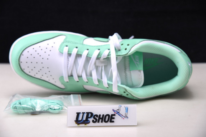 nike dunk low green glow (w) dd1503-105