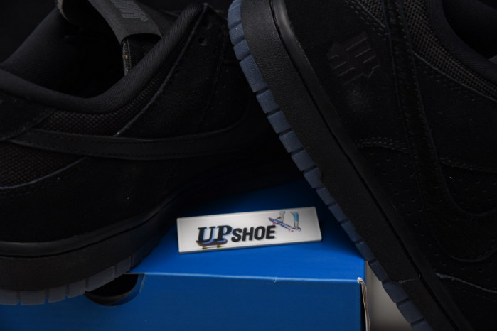 nike dunk low sp undefeated 5 on it black do9329-001