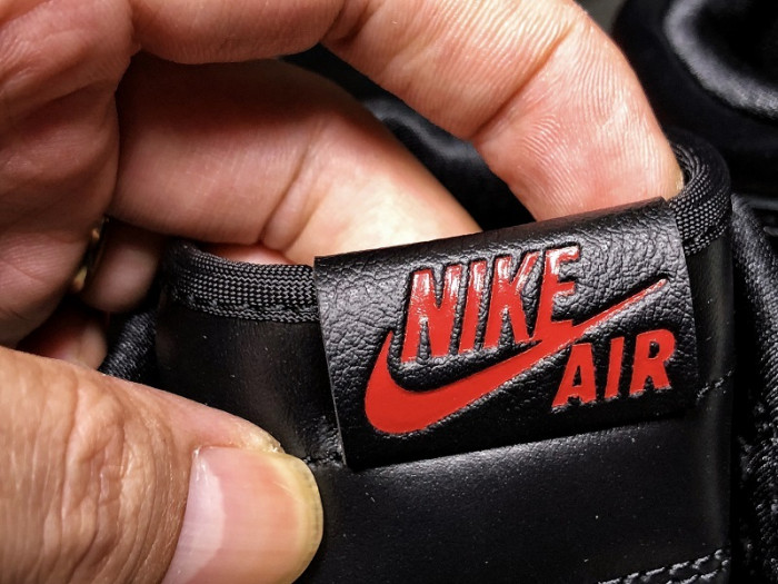 air jordan 1 defiant black red bq6682-006