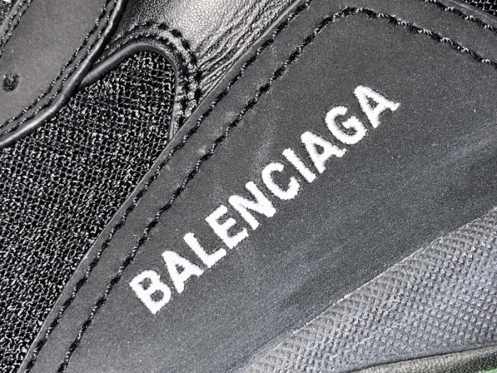 blcg sneaker triple.s.gomma noir green 541624-w0901-2140