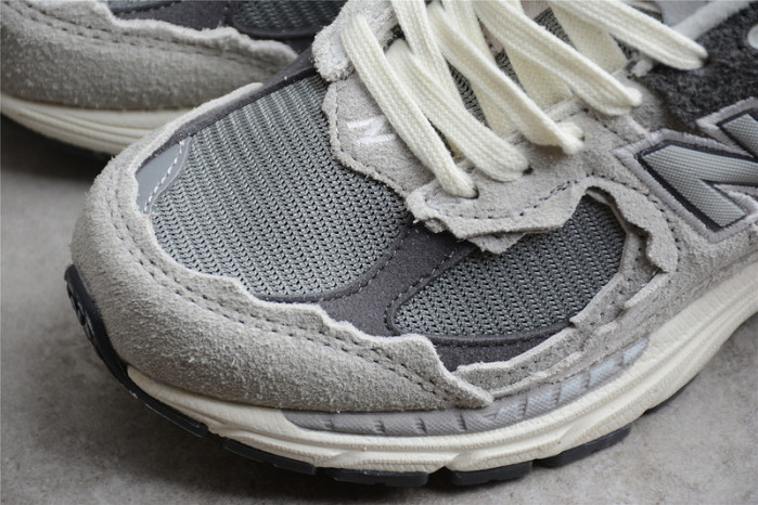 new balance 2002r protection pack rain cloud m2002rdd