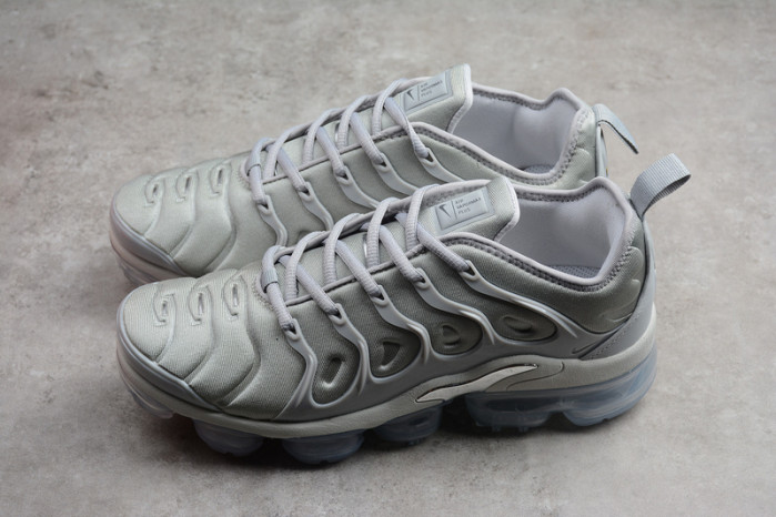 vapormax plus wolf grey/dark silver og00160