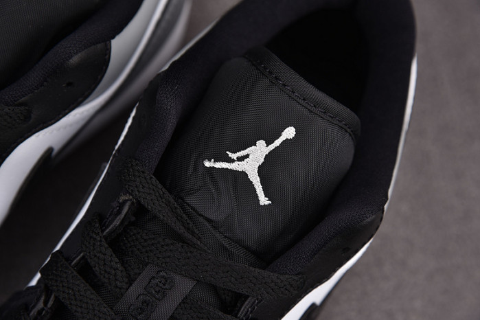 jordan 1 low shadow toe 553558-052