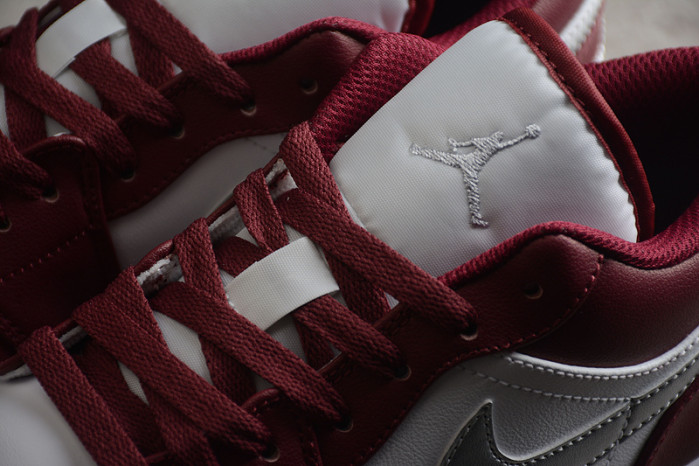 jordan 1 low white bordeaux 553558-615